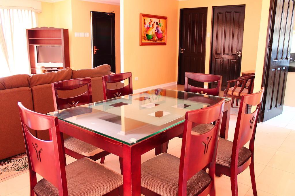 Iloilo Business Hotel Eksteriør bilde