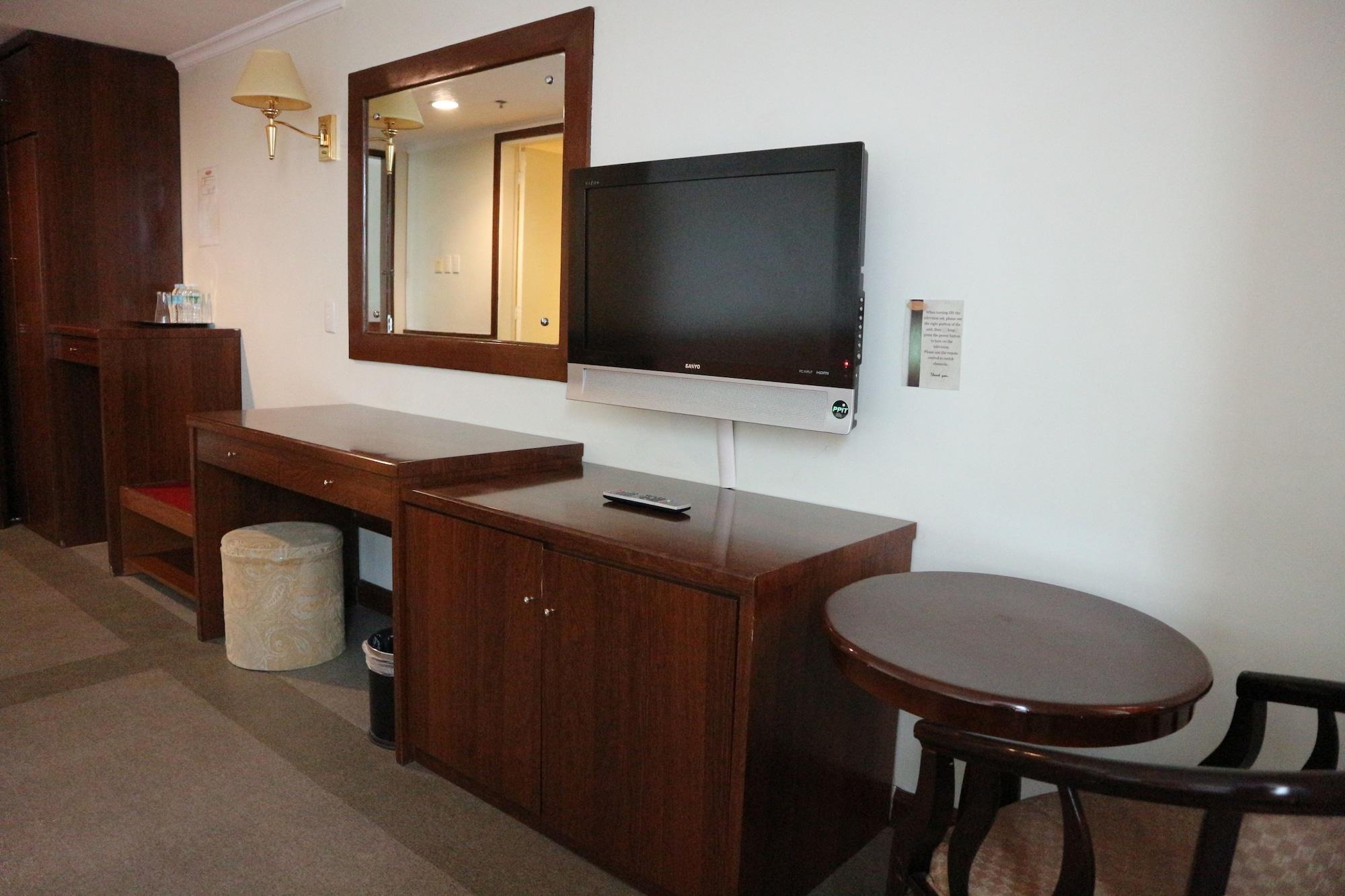 Iloilo Business Hotel Eksteriør bilde