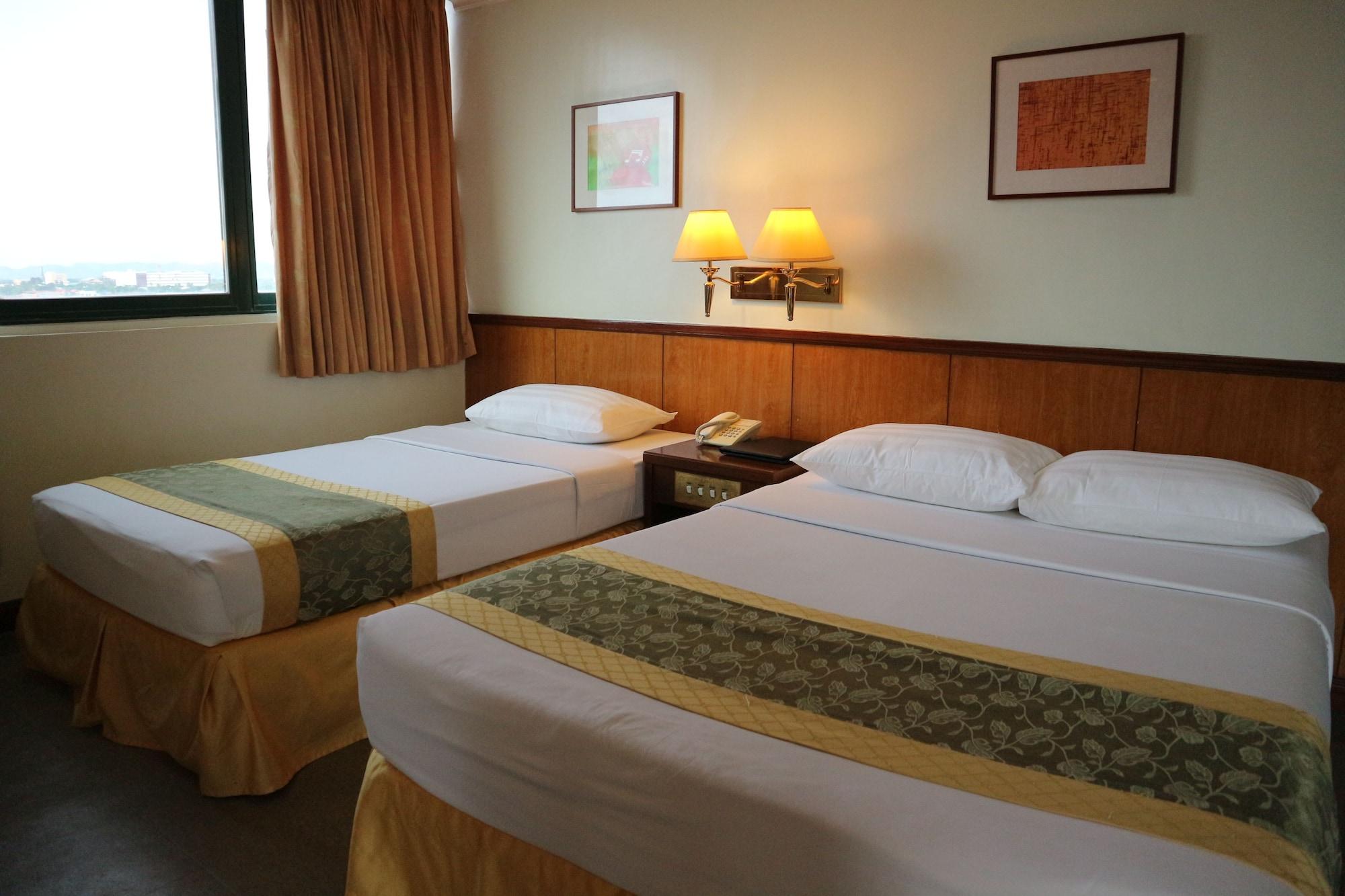 Iloilo Business Hotel Eksteriør bilde