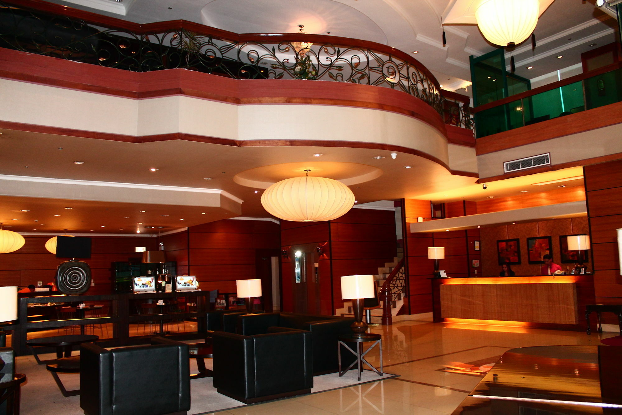 Iloilo Business Hotel Eksteriør bilde